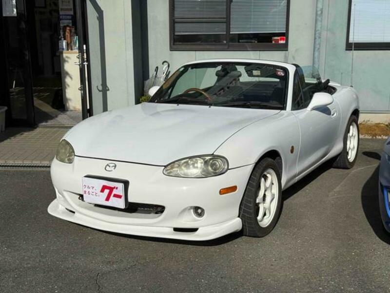 MAZDA ROADSTER