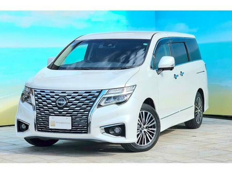 NISSAN ELGRAND
