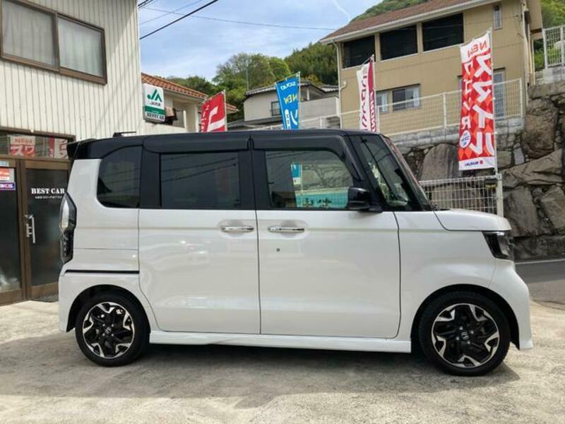N BOX CUSTOM