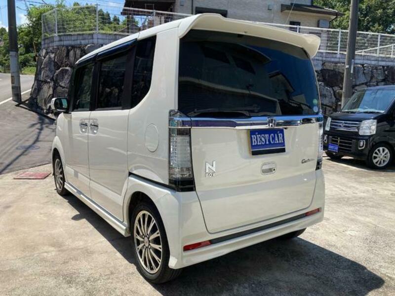 N BOX CUSTOM
