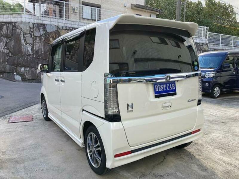 N BOX CUSTOM