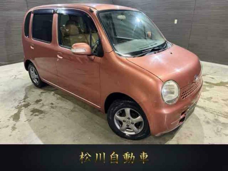DAIHATSU MOVE LATTE