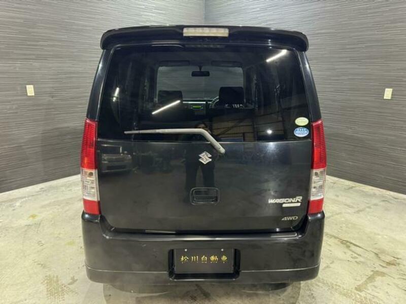 WAGON R
