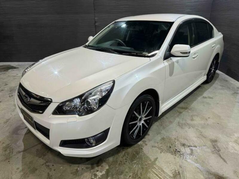 LEGACY B4
