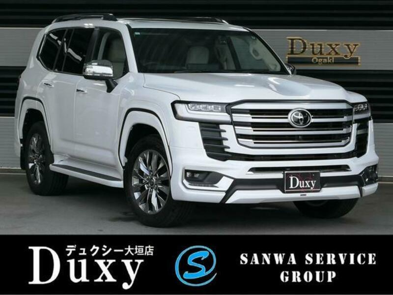 TOYOTA LAND CRUISER