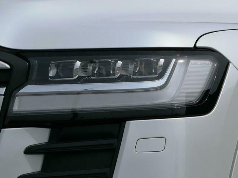 LAND CRUISER