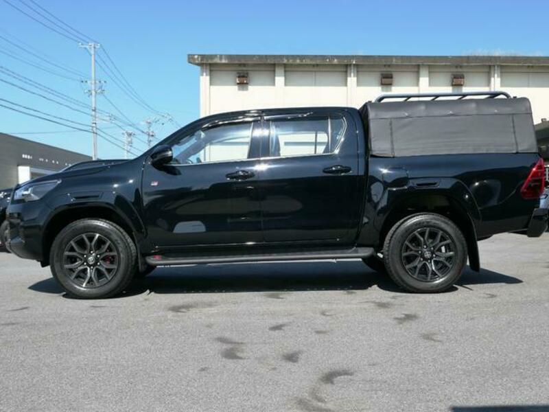 HILUX