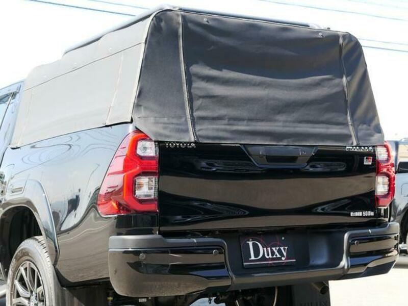 HILUX