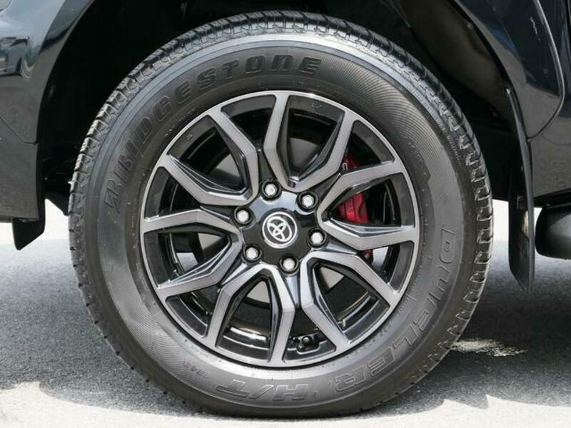 HILUX