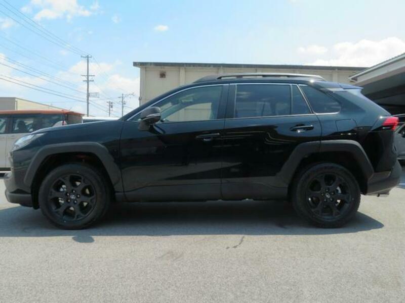 RAV4