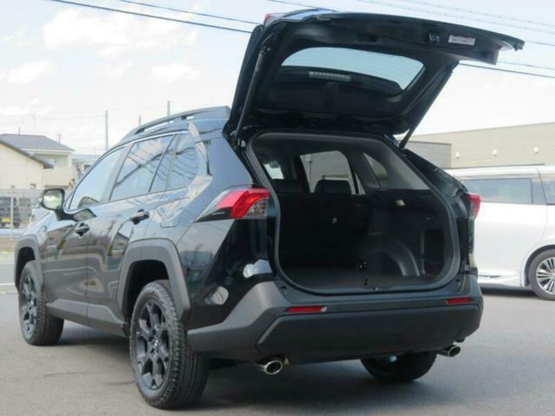 RAV4