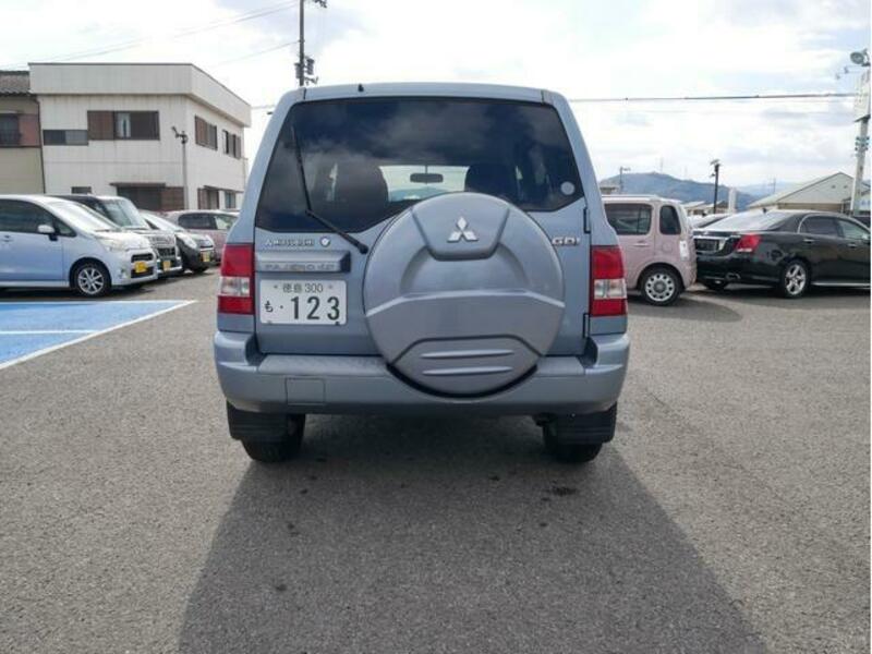 PAJERO IO