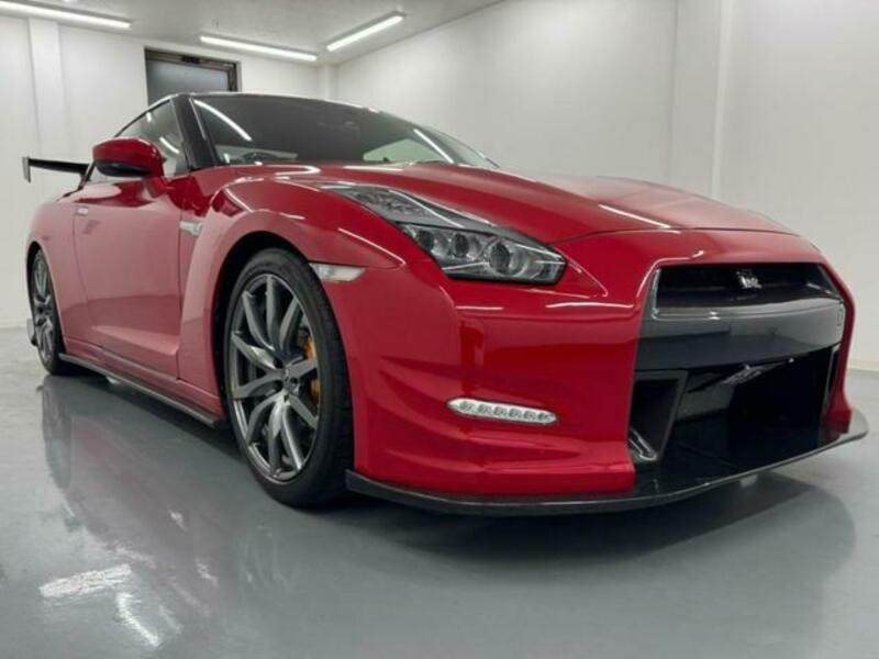 GT-R
