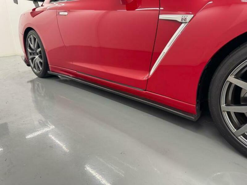 GT-R