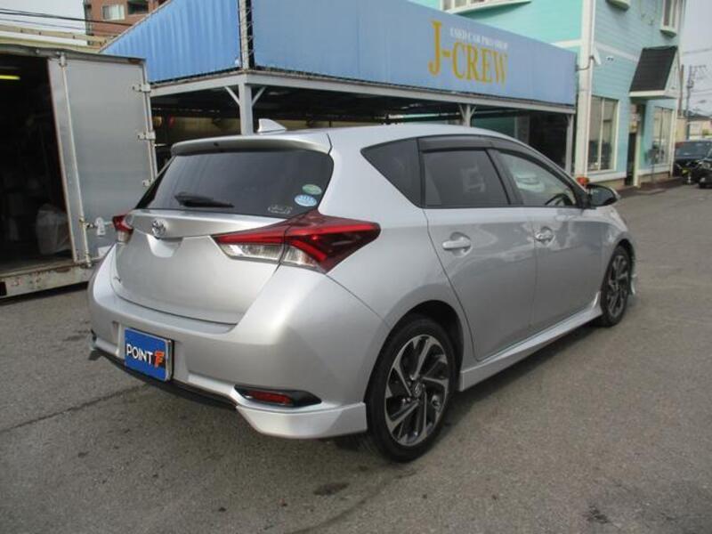 AURIS