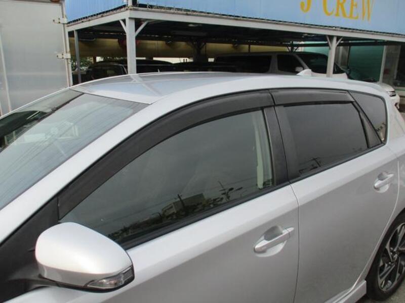 AURIS