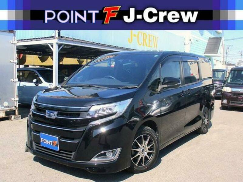 TOYOTA NOAH