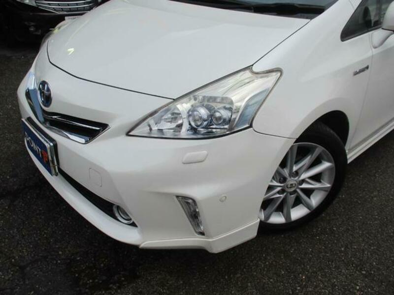 PRIUS ALPHA