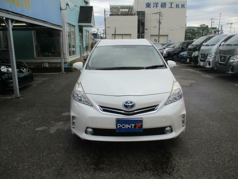 PRIUS ALPHA