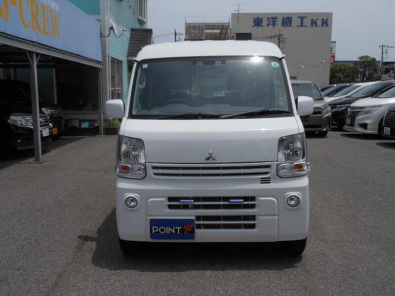 MINICAB VAN