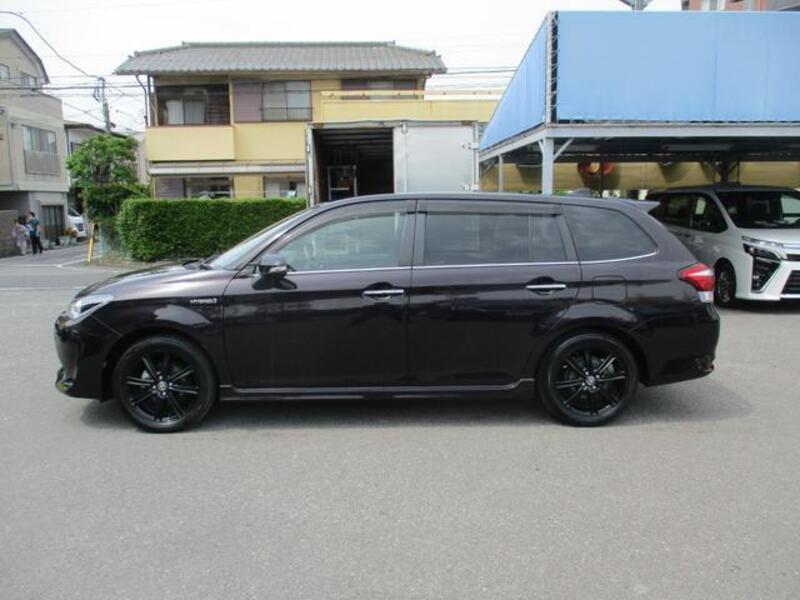COROLLA FIELDER
