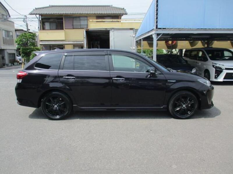 COROLLA FIELDER