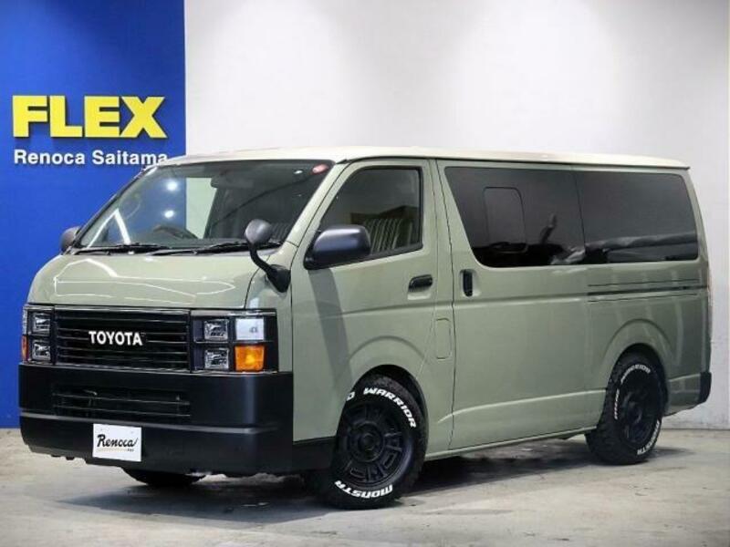 TOYOTA HIACE VAN