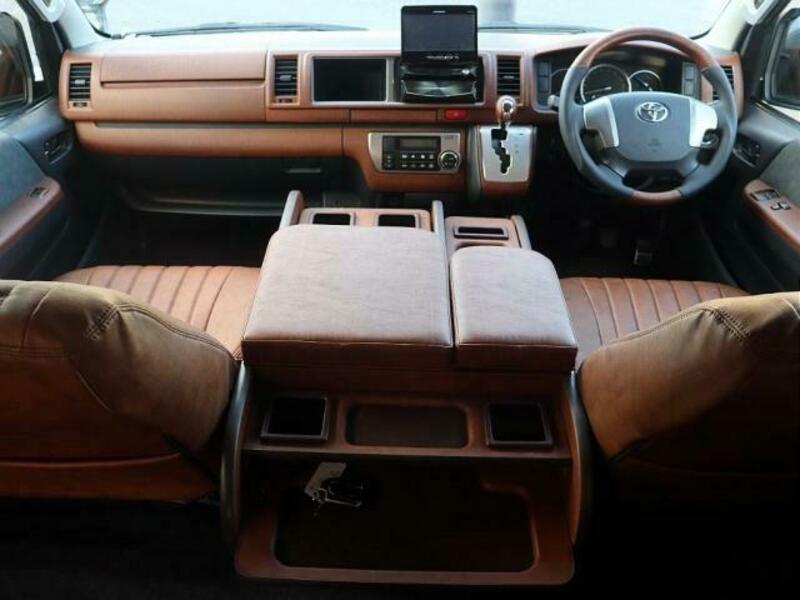 HIACE WAGON