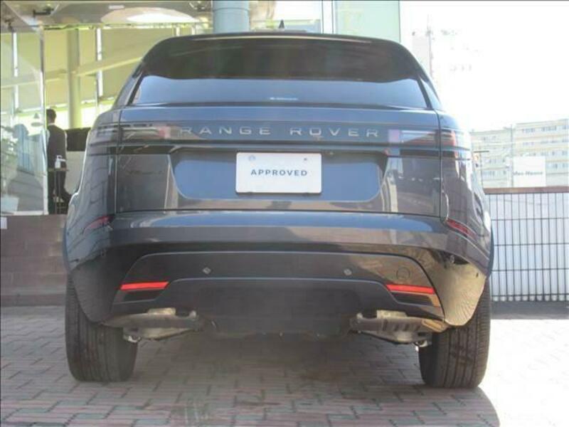 RANGE ROVER VELAR
