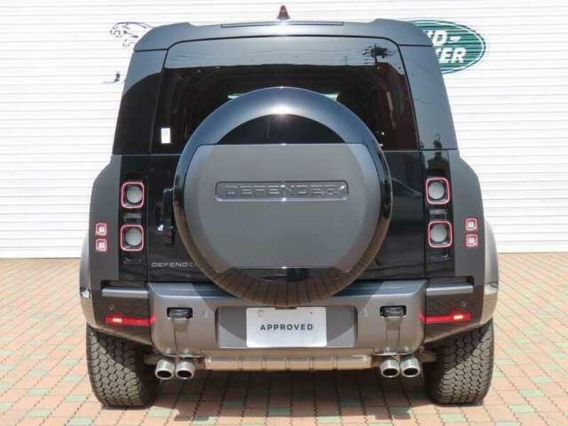 DEFENDER