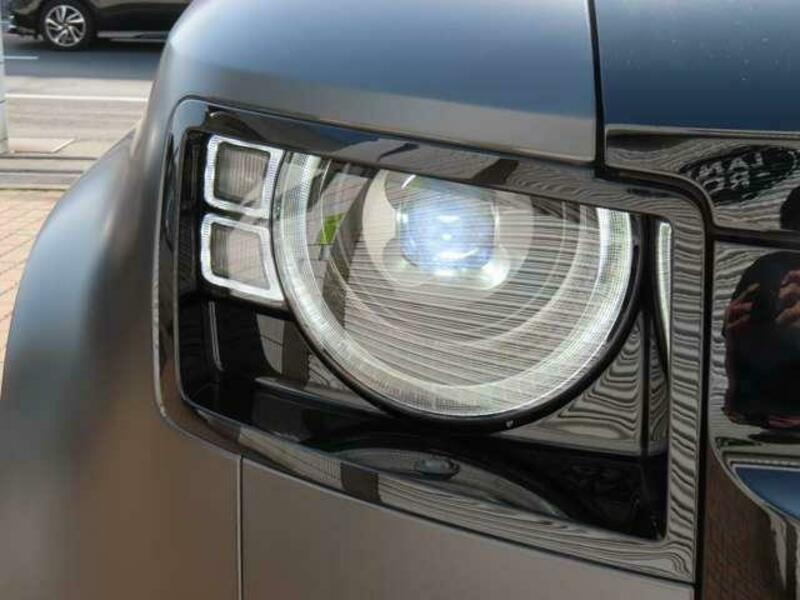 DEFENDER