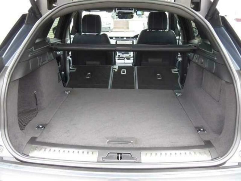 RANGE ROVER VELAR