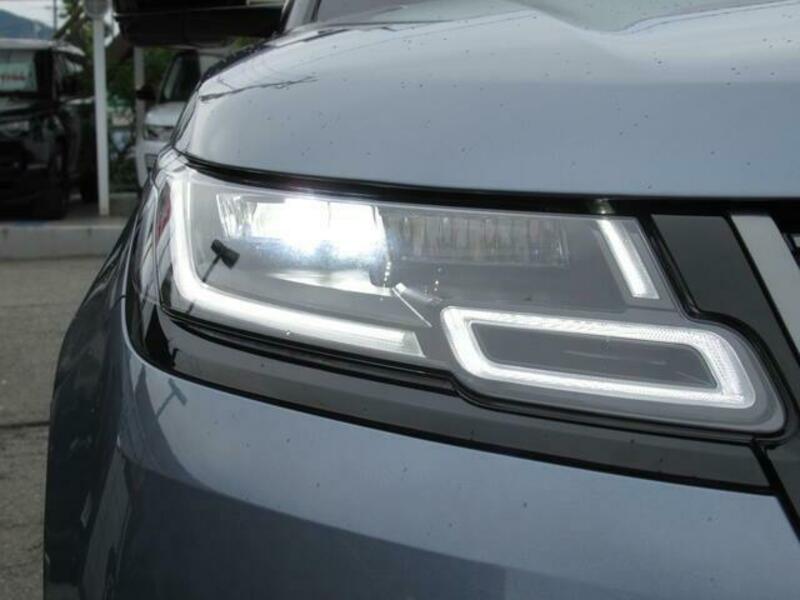 RANGE ROVER VELAR
