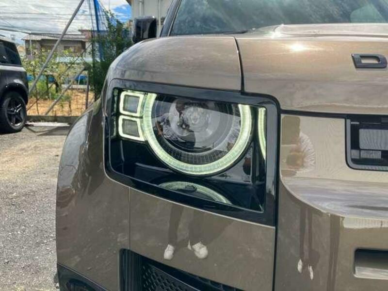 DEFENDER