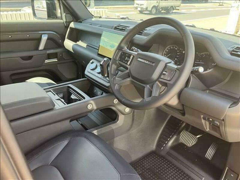 DEFENDER