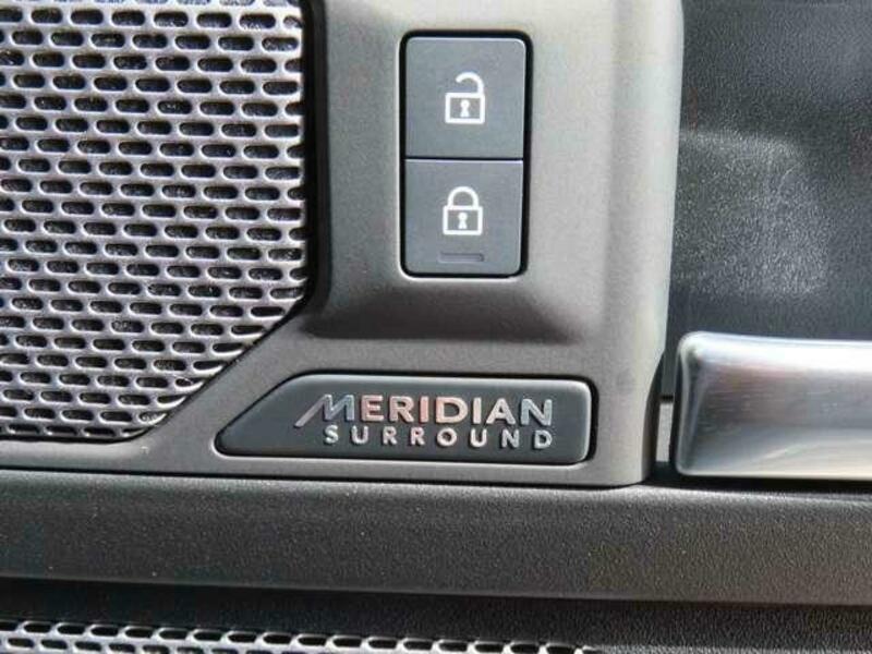 DEFENDER