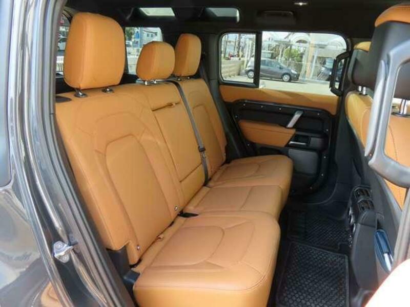 DEFENDER