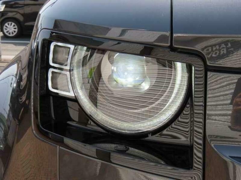 DEFENDER