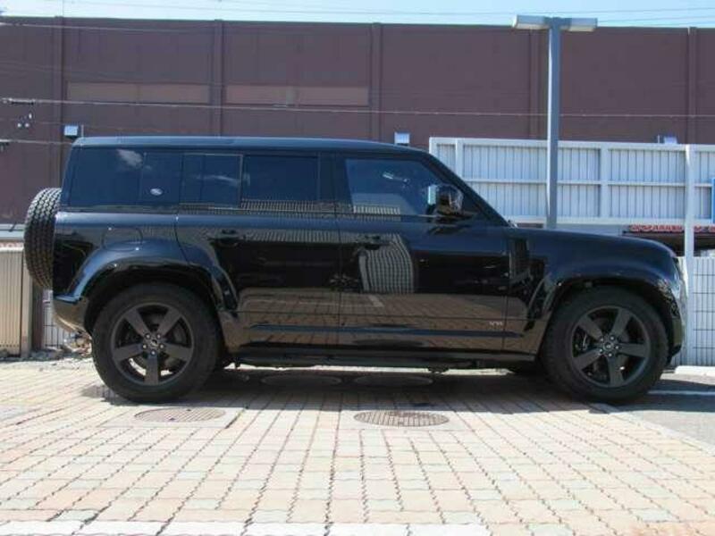 DEFENDER
