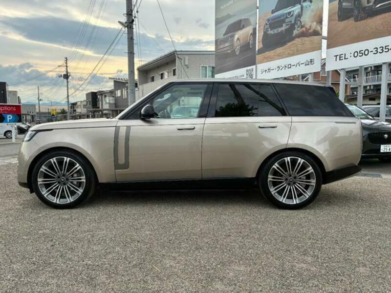 RANGE ROVER