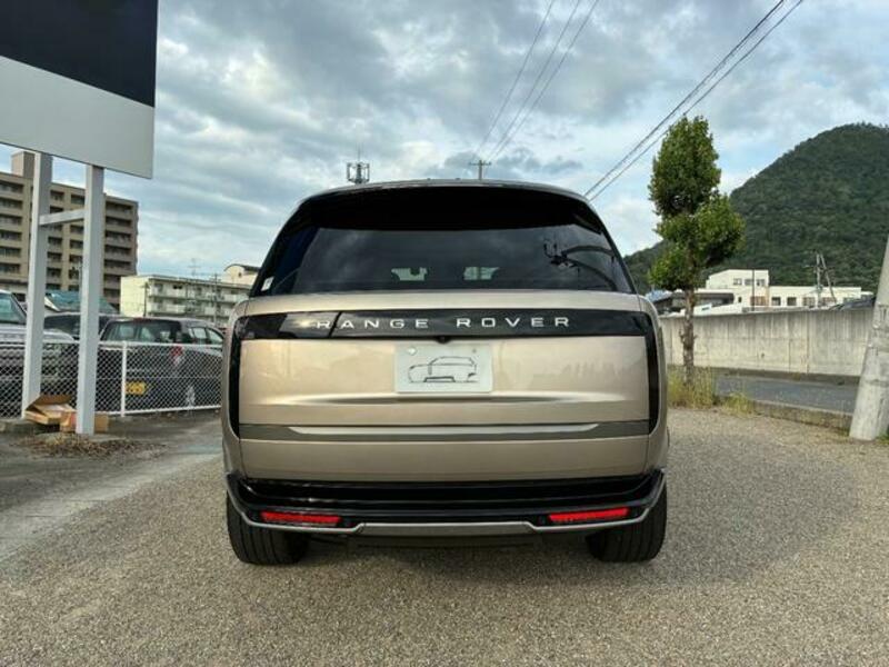 RANGE ROVER