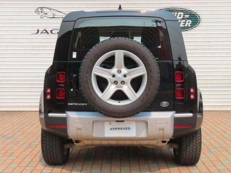 DEFENDER