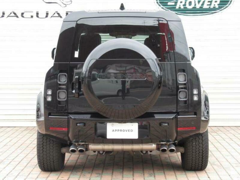 DEFENDER