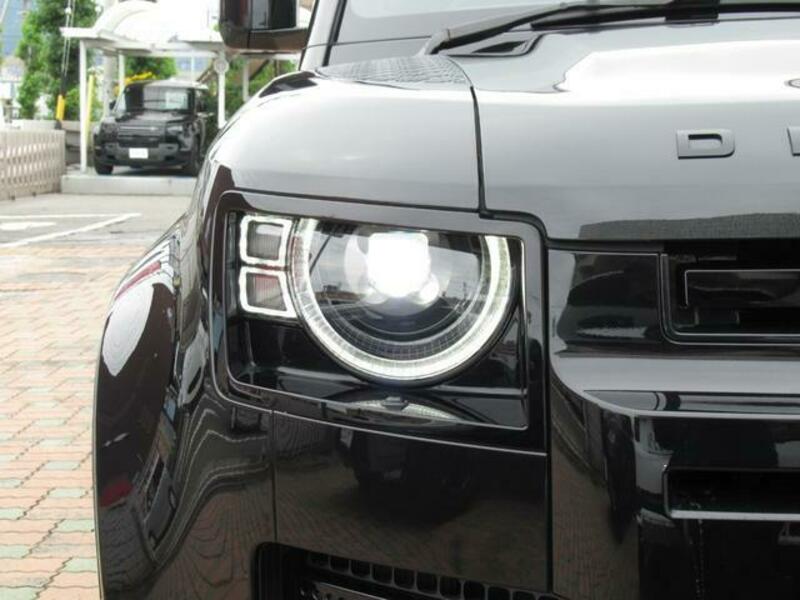 DEFENDER