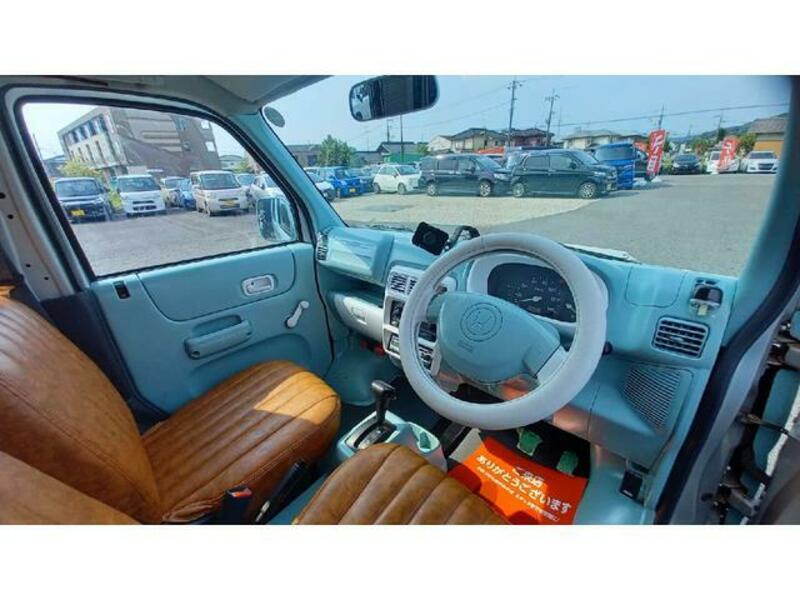 ACTY VAN