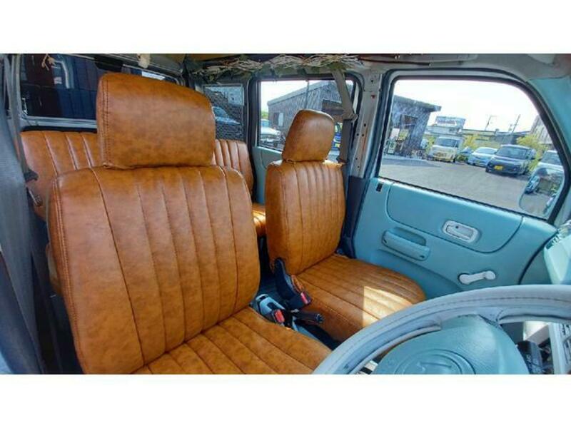ACTY VAN