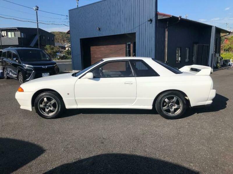 SKYLINE