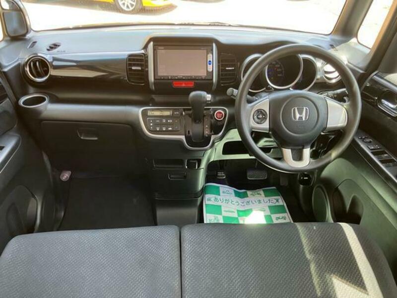 N BOX CUSTOM