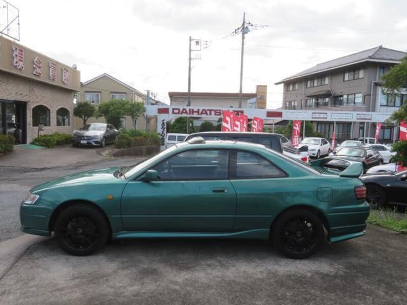 COROLLA LEVIN