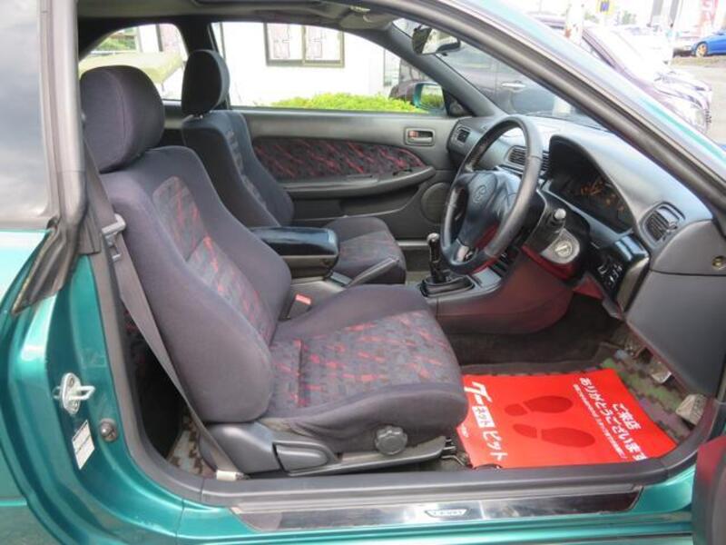 COROLLA LEVIN